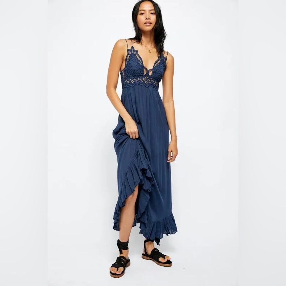 Free People Navy Blue Lace Maxi Dress V-Neck Spaghetti Strap Formal